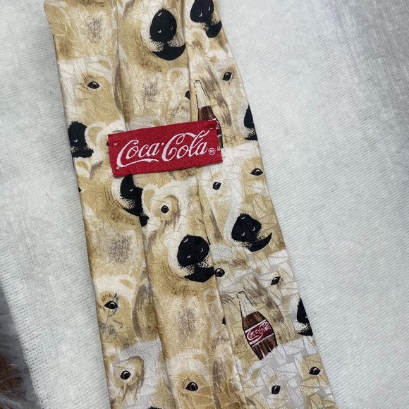 Coca Cola Coke Polar Bear Necktie Tie - Picture 5 of 5